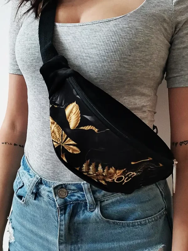 nerka damska czarna z motywem złotych liści